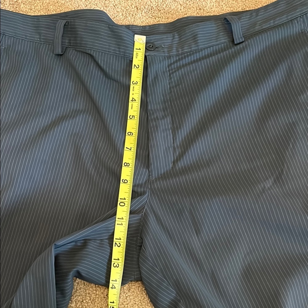 Nike Blue striped golf Shorts size 40 - Picture 4 of 6